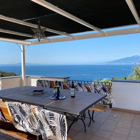 Villa L'Ulivina Sorrento Eksteriør billede