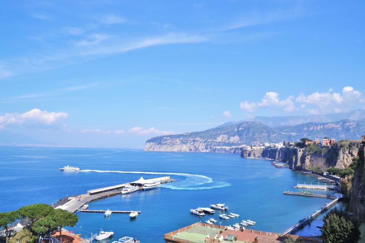 Villa L'Ulivina Sorrento Eksteriør billede