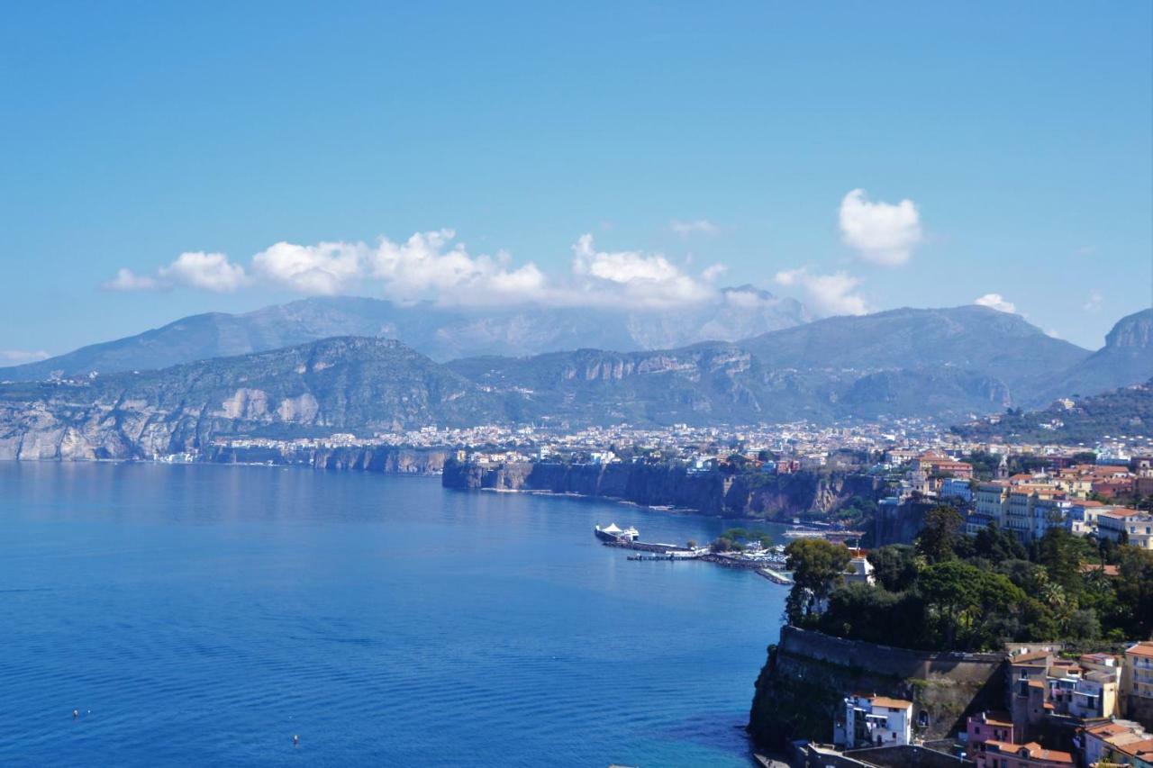 Villa L'Ulivina Sorrento Eksteriør billede