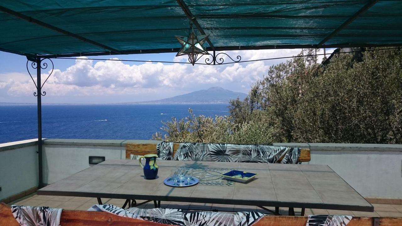 Villa L'Ulivina Sorrento Eksteriør billede